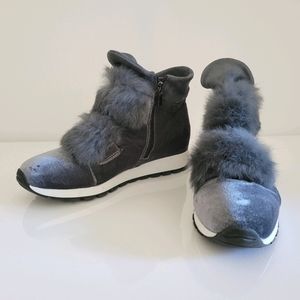 Furry shoes for winter (1 1/2" heel)